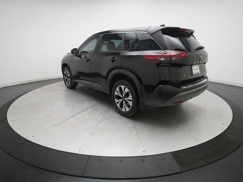 Used 2023 Nissan Rogue SV image 12