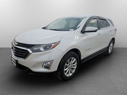 Used 2020 Chevrolet Equinox LT image 11