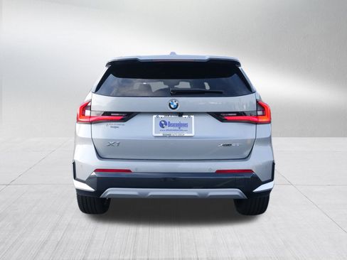 New 2025 BMW X1 xDrive28i w/ Technology Package image 4