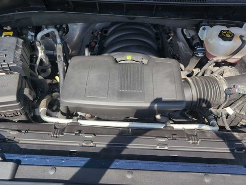Used 2023 Chevrolet Silverado 1500 LT AWD/4WD image 28