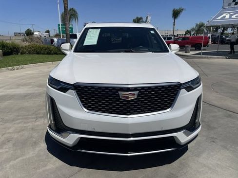 Used 2024 Cadillac XT6 Premium Luxury w/ Technology Package AWD/4WD image 3
