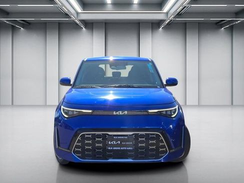 Certified 2024 Kia Soul GT-Line w/ GT-Line Technology Package FWD image 2