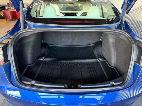 Used 2021 Tesla Model 3 Long Range AWD/4WD image 22