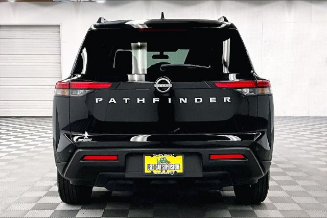 Used 2025 Nissan Pathfinder SV FWD image 5