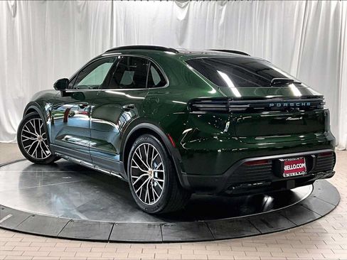 Used 2025 Porsche Macan 4 Electric AWD/4WD image 3