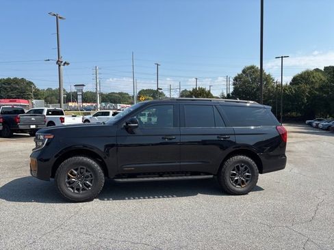 New 2025 Ford Expedition Tremor image 5