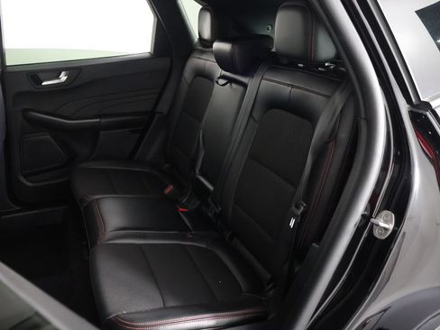 Used 2025 Ford Escape ST-Line AWD/4WD image 29
