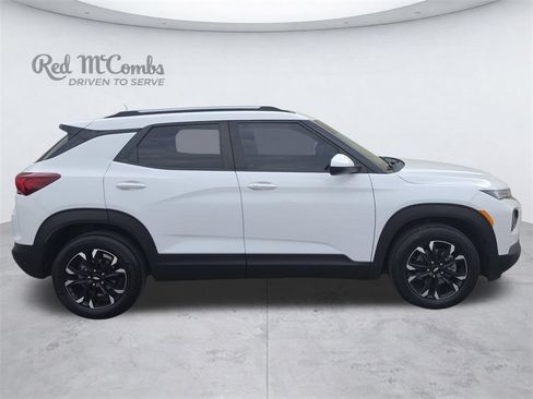 Used 2023 Chevrolet TrailBlazer LT FWD image 8