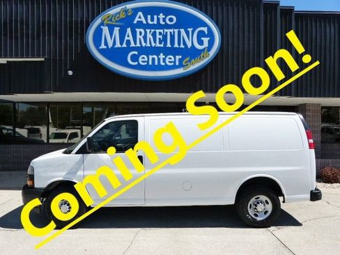 Used 2021 Chevrolet Express 2500 w/ Driver Convenience Package image 1