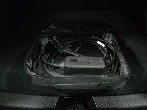 Used 2024 Chevrolet Equinox EV LT image 37