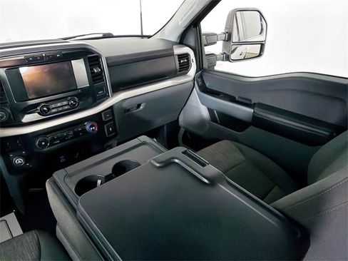 Used 2023 Ford F150 XLT w/ Trailer Tow Package image 21