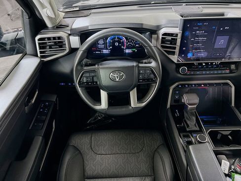 Used 2023 Toyota Tundra Limited AWD/4WD image 20