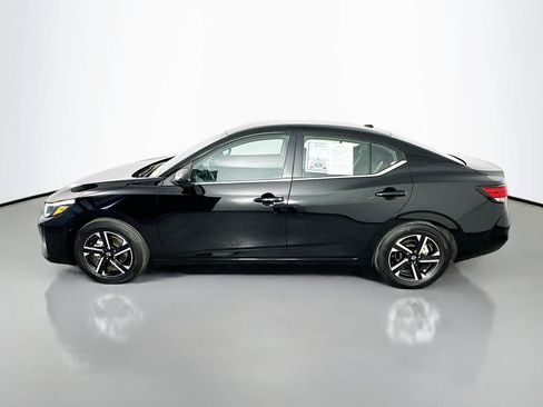Used 2025 Nissan Sentra SV FWD image 4