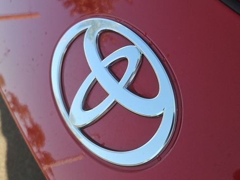 Certified 2026 Toyota Camry XLE FWD image 30