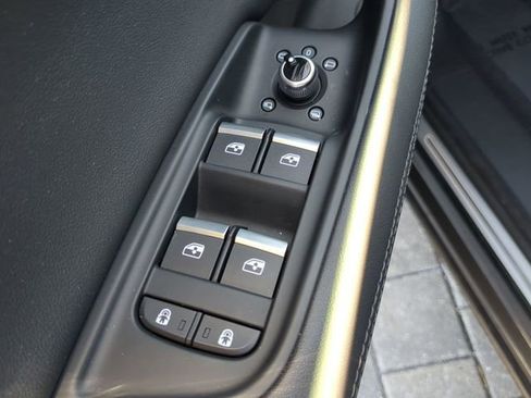 Used 2024 Audi Q7 2.0T Premium Plus image 19