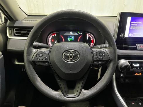Certified 2024 Toyota RAV4 LE AWD/4WD image 15