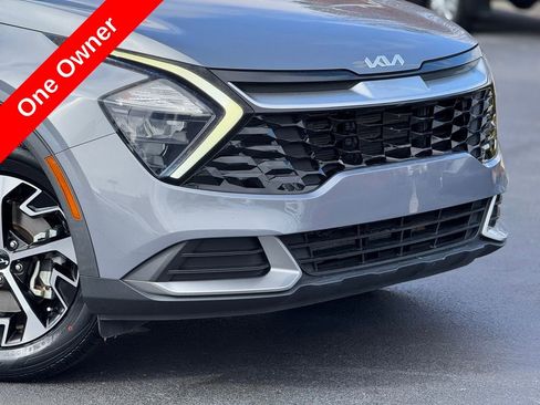 Used 2023 Kia Sportage EX image 5