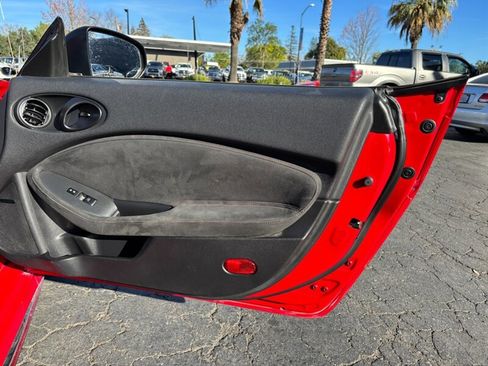 Used 2017 Nissan 370Z NISMO RWD image 10