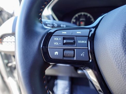 Used 2025 Honda HR-V Sport image 13