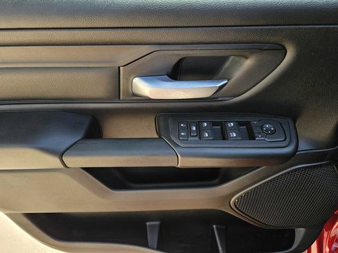 New 2026 RAM 1500 Express AWD/4WD image 15