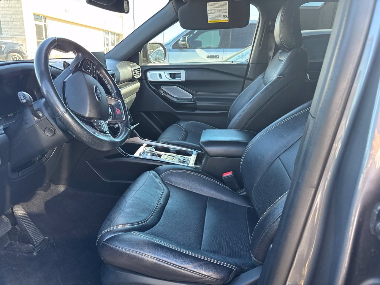 Used 2022 Ford Explorer ST w/ Equipment Group 401A AWD/4WD image 7