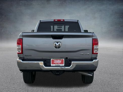 Used 2024 RAM 2500 Tradesman w/ Chrome Appearance Group image 5