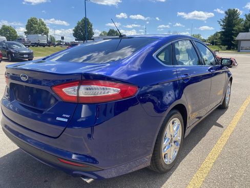 Used 2016 Ford Fusion SE w/ Equipment Group 202A FWD image 6