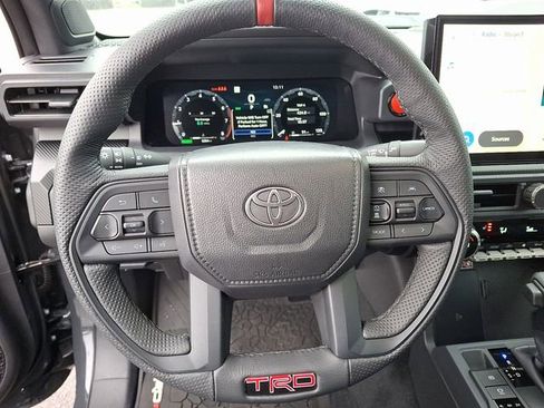 Used 2025 Toyota Tacoma TRD Pro image 16