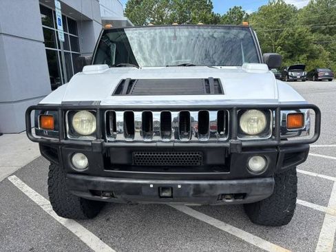 Used 2005 HUMMER H2 w/ Preferred Equipment Group AWD/4WD image 3
