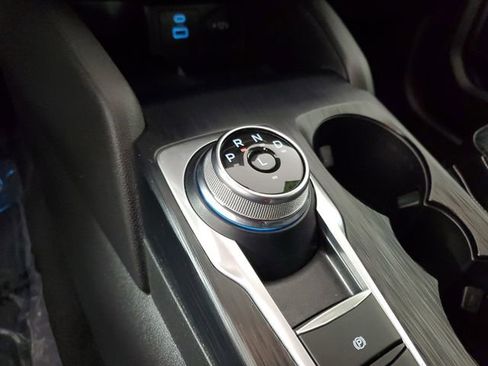 Used 2023 Ford Escape Platinum w/ Premium Technology Package image 32