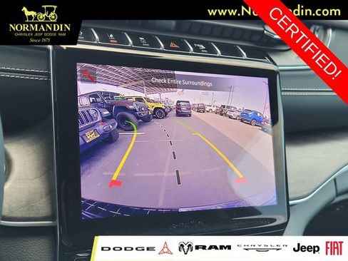 Certified 2023 Jeep Grand Cherokee Limited AWD/4WD image 10