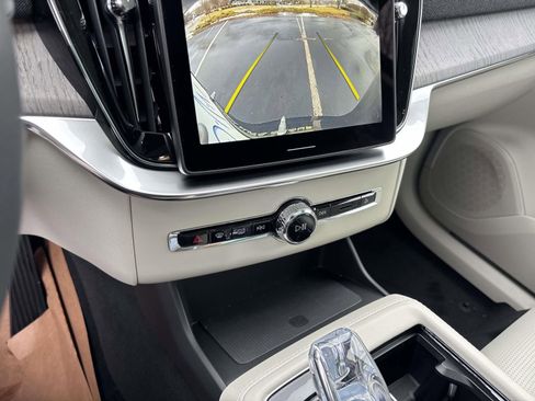 New 2026 Volvo XC90 B6 Ultra w/ Protection Package Premier AWD/4WD image 22