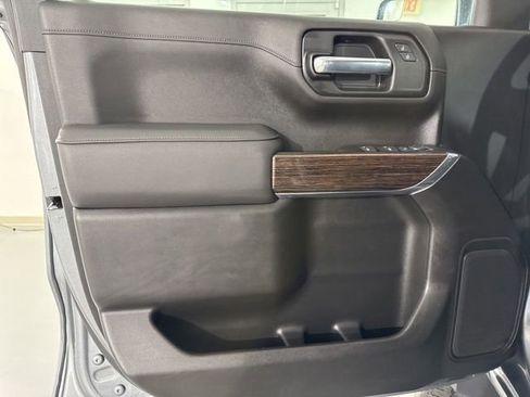Used 2022 GMC Sierra 1500 Elevation image 18