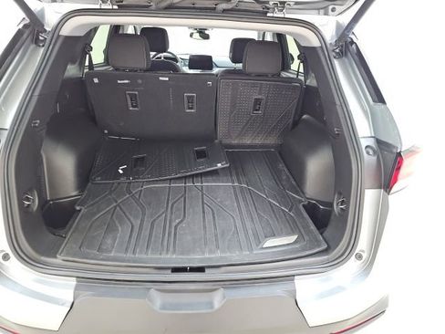 Used 2023 Chevrolet Blazer LT w/ Convenience Package FWD image 4