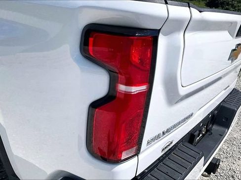 Used 2025 Chevrolet Silverado 2500 LT w/ Z71 Chrome Sport Edition AWD/4WD image 27