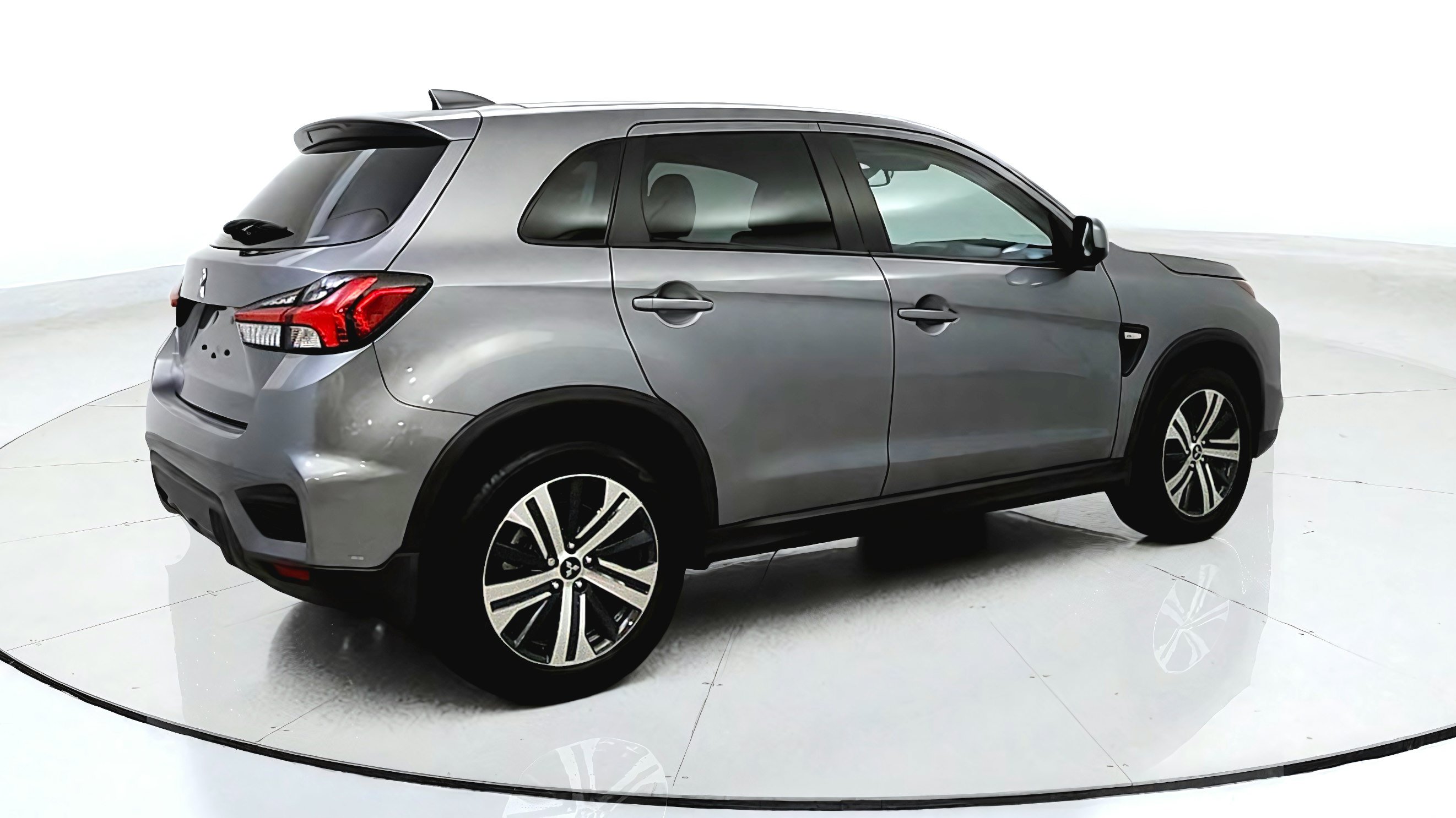 Used 2025 Mitsubishi Outlander Sport ES AWD/4WD image 7