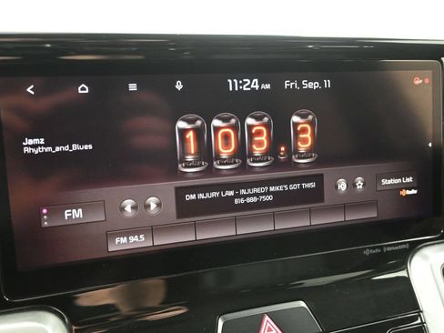 Used 2022 Kia Sorento SX AWD/4WD image 16
