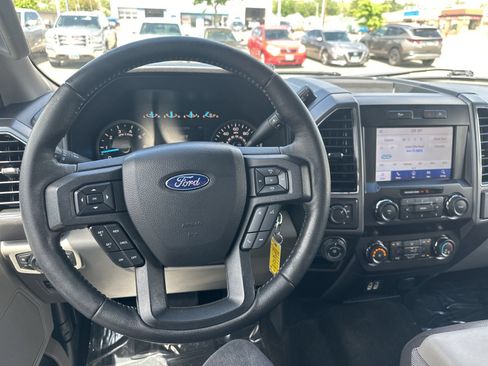 Used 2020 Ford F150 XLT w/ Equipment Group 302A Luxury AWD/4WD image 42