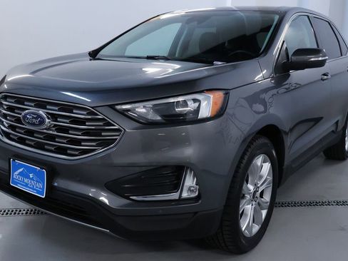 Used 2024 Ford Edge Titanium AWD/4WD image 3