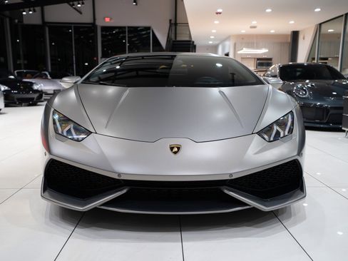 Used 2015 Lamborghini Huracan LP 610-4 AWD/4WD image 30