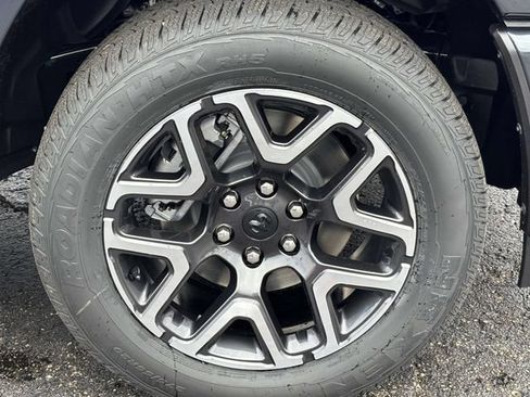 New 2026 RAM 1500 Laramie AWD/4WD image 34