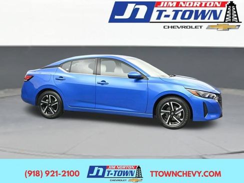 Used 2024 Nissan Sentra SV FWD image 1