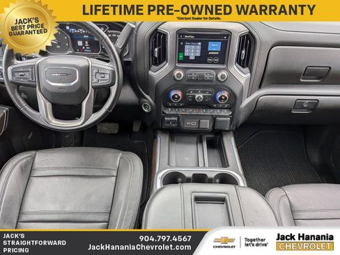 Used 2021 GMC Sierra 2500 Denali w/ Denali Ultimate Package AWD/4WD image 16