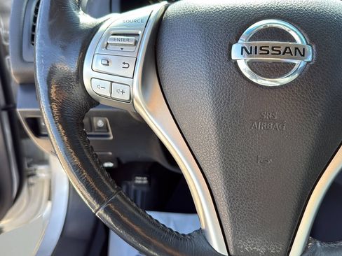 Used 2017 Nissan Altima 2.5 SL FWD image 13