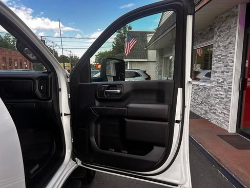 Used 2024 GMC Sierra 2500 Pro AWD/4WD image 14