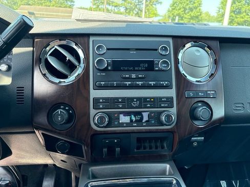Used 2012 Ford F250 Lariat w/ Chrome Pkg AWD/4WD image 18