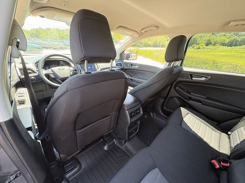 Used 2022 Ford Edge SE AWD/4WD image 18