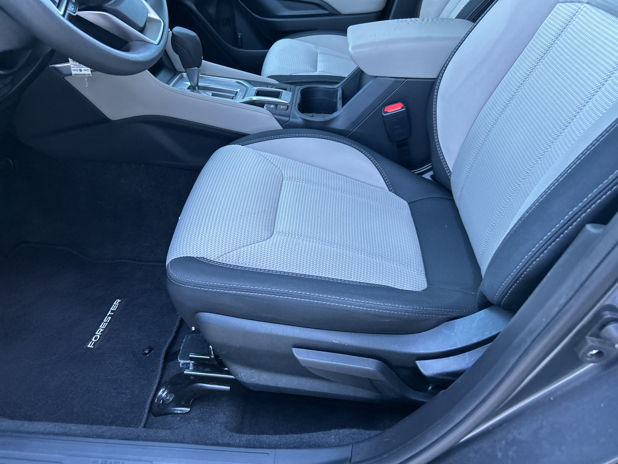 Used 2024 Subaru Forester AWD/4WD image 11