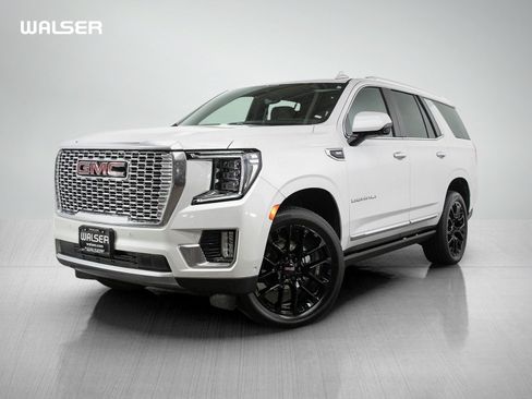 Used 2024 GMC Yukon Denali w/ Denali Reserve Package AWD/4WD image 1