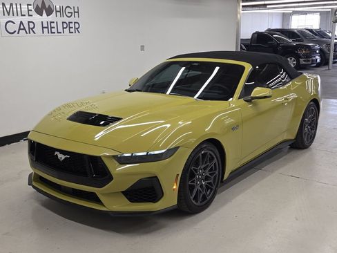 Used 2025 Ford Mustang GT Premium w/ GT Performance Package RWD image 22